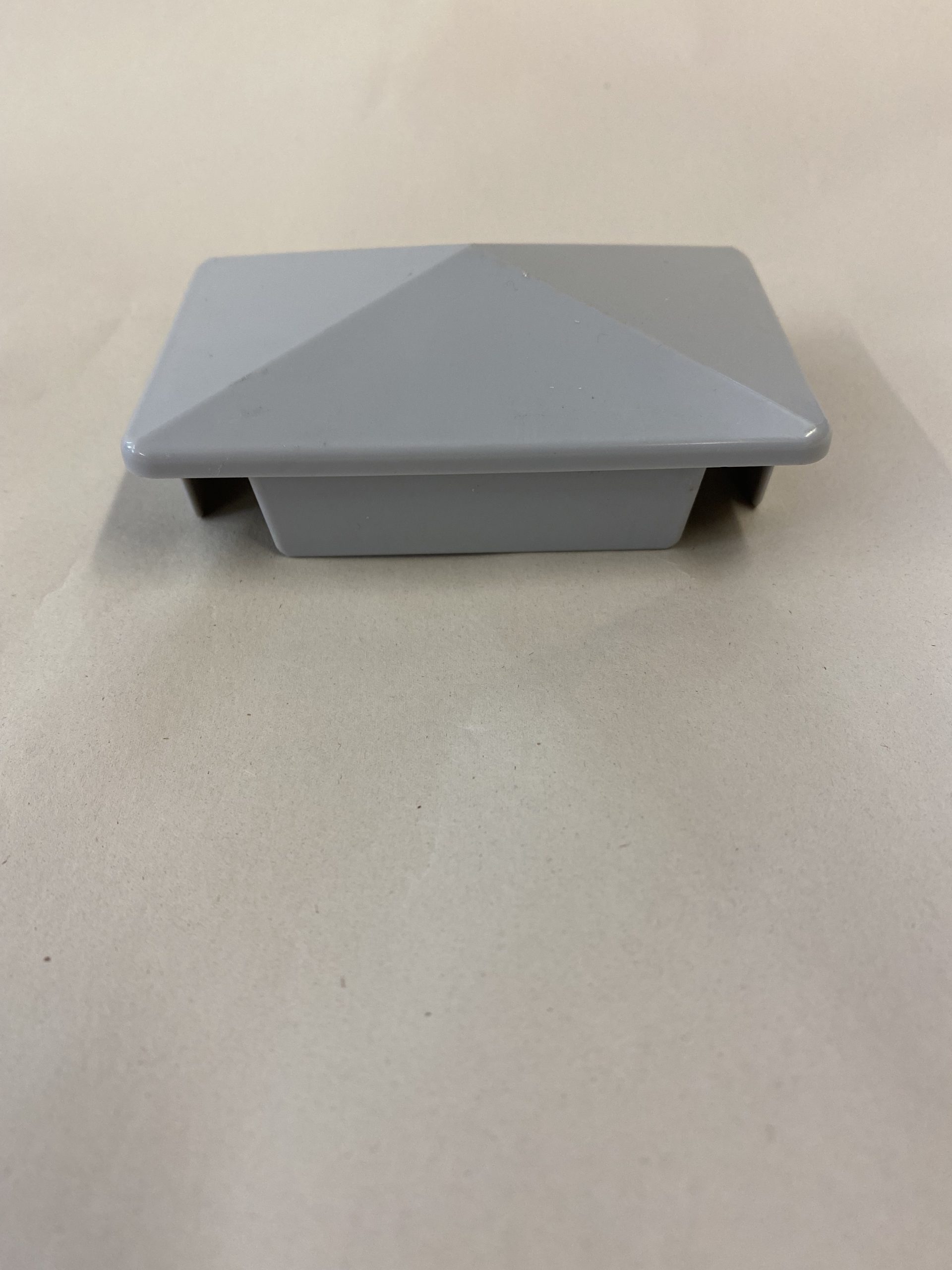 Gate Cap GREY Vinyl Gate Cap in Grey (front profile)